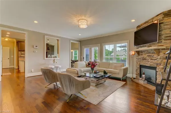 Greensboro, NC 27455,5954 Bostonian DR