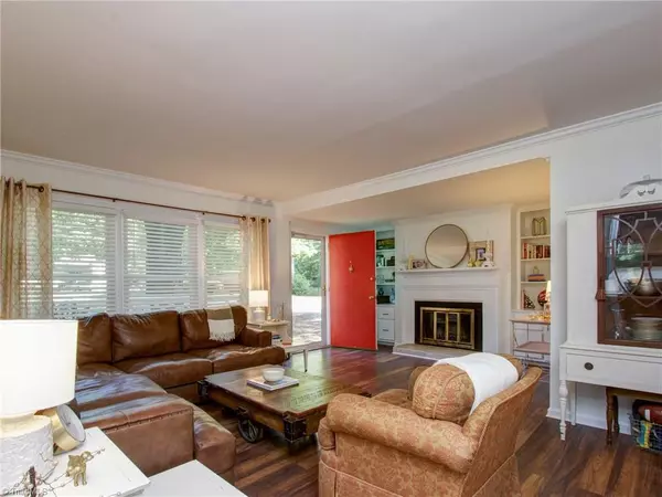 Greensboro, NC 27408,3417 Cloverdale DR