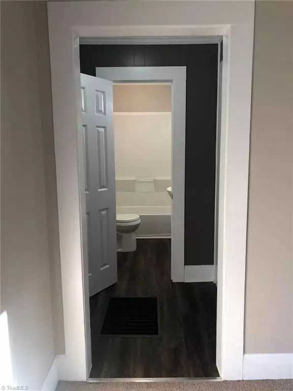 Mayodan, NC 27027,117 Long ST