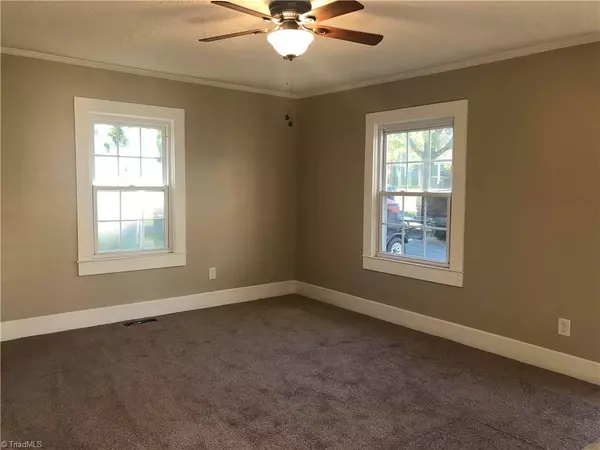 Mayodan, NC 27027,117 Long ST