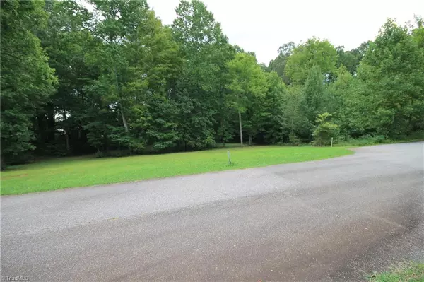 Tobaccoville, NC 27050,4855 Shady Oaks PL