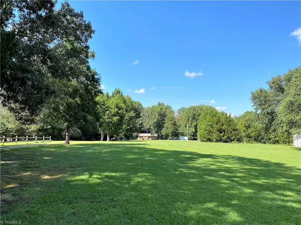 Summerfield, NC 27358,1328 NC Highway 150 W