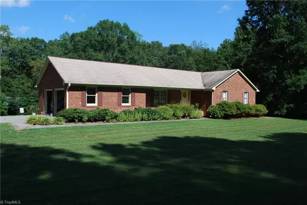 510 Calahaln RD, Mocksville, NC 27028