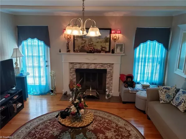 Oak Ridge, NC 27310,4526 Peeples RD