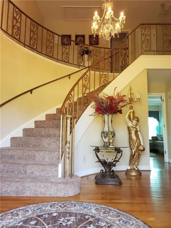 Oak Ridge, NC 27310,4526 Peeples RD