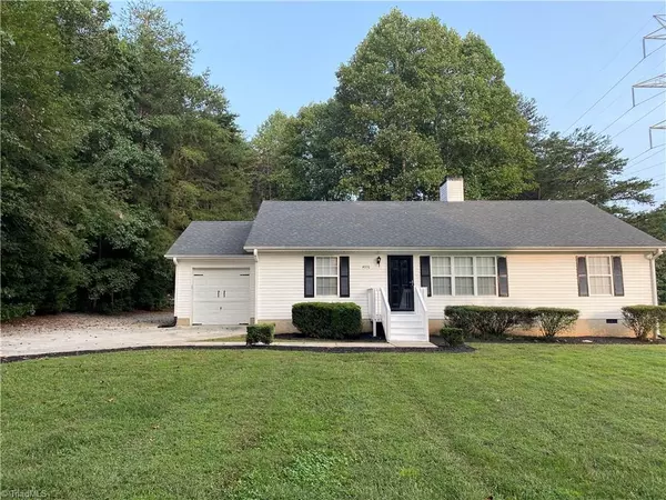 4016 Windspray LOOP, Summerfield, NC 27358