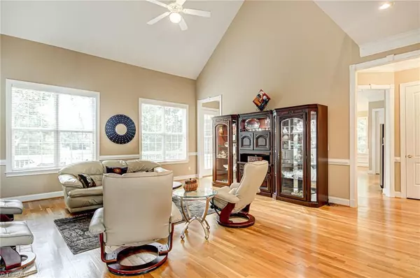 Summerfield, NC 27358,490 Mashie DR