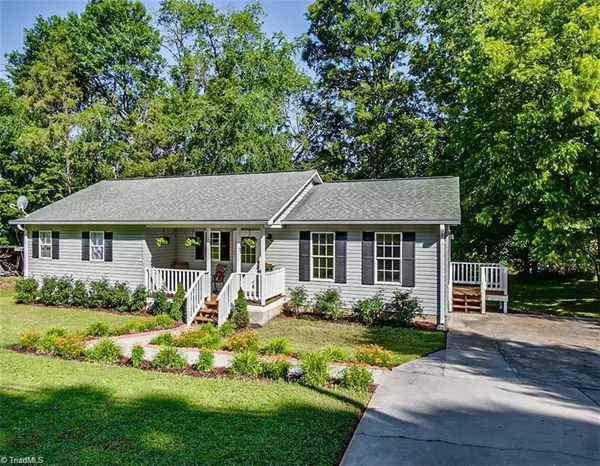 346 E Ridge ST, Ramseur, NC 27316