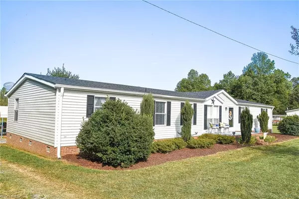 4537 Spoon Loop RD, Liberty, NC 27298