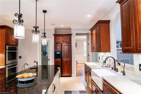 Oak Ridge, NC 27310,5688 Pepper RD