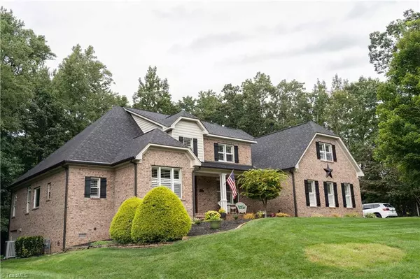 5688 Pepper RD, Oak Ridge, NC 27310