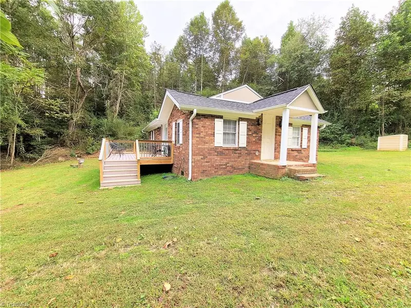 3737 NC Highway 704 W, Westfield, NC 27053