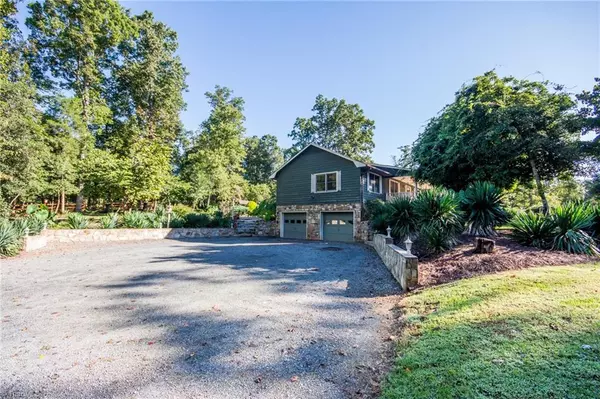 Hamptonville, NC 27020,3448 Barron Hill RD