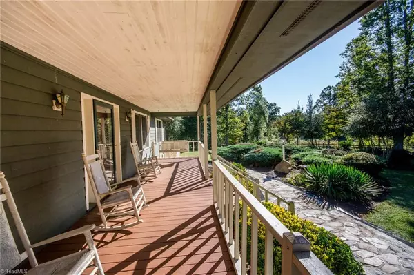 Hamptonville, NC 27020,3448 Barron Hill RD