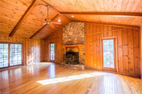 Hamptonville, NC 27020,3448 Barron Hill RD