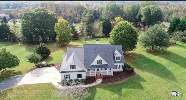 Summerfield, NC 27358,110 Deer PATH