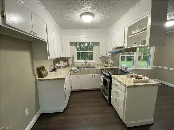 Millers Creek, NC 28651,225 Greencrest DR