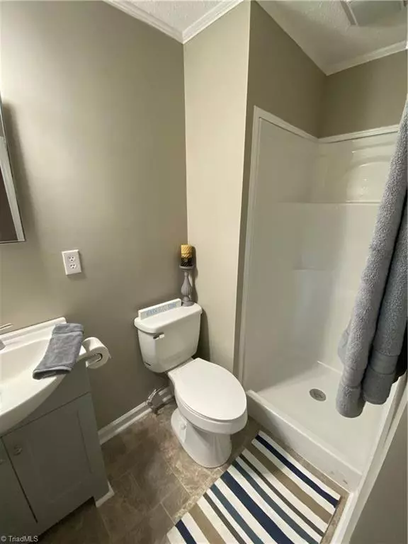 Millers Creek, NC 28651,225 Greencrest DR