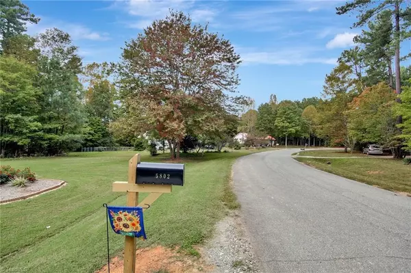 Efland, NC 27243,5802 Mill Pointe LN