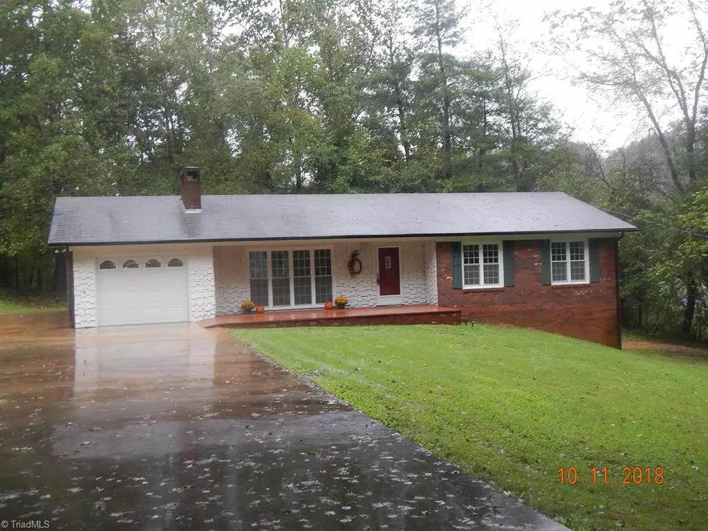 North Wilkesboro, NC 28659,336 Robinhood Rd