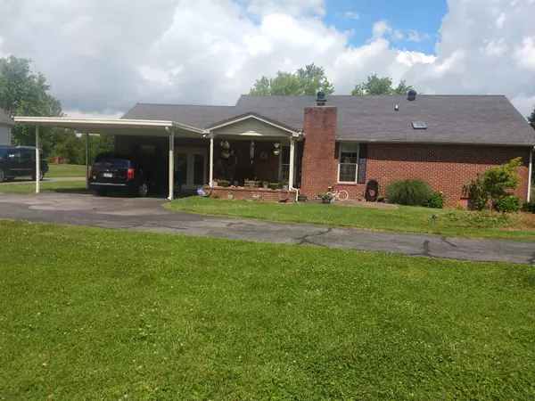 Lafayette, TN 37083,312 Fox Run Ln