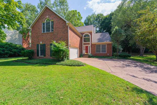 1089 Holly Tree Farms Rd,  Brentwood,  TN 37027