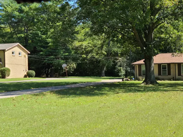 Nashville, TN 37218,3905 Lunn Dr