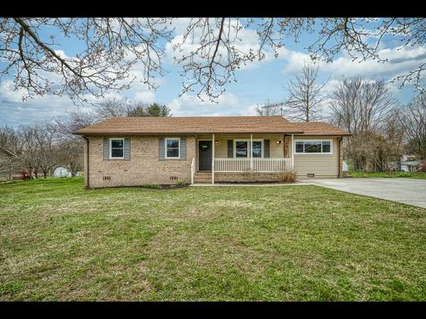 110 Chestnut Ct,  Crossville,  TN 38555