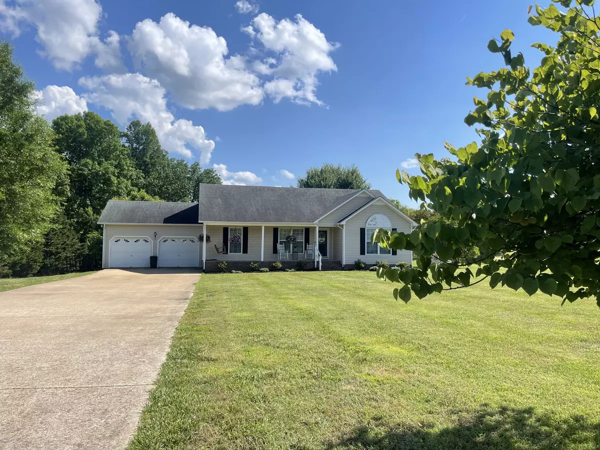 Loretto, TN 38469,23 Samuel Ln