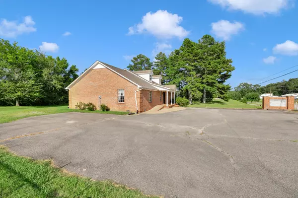 Hohenwald, TN 38462,121 Joe Ave