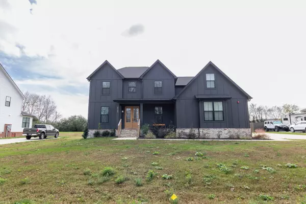 Columbia, TN 38401,2740 Morrow Ln