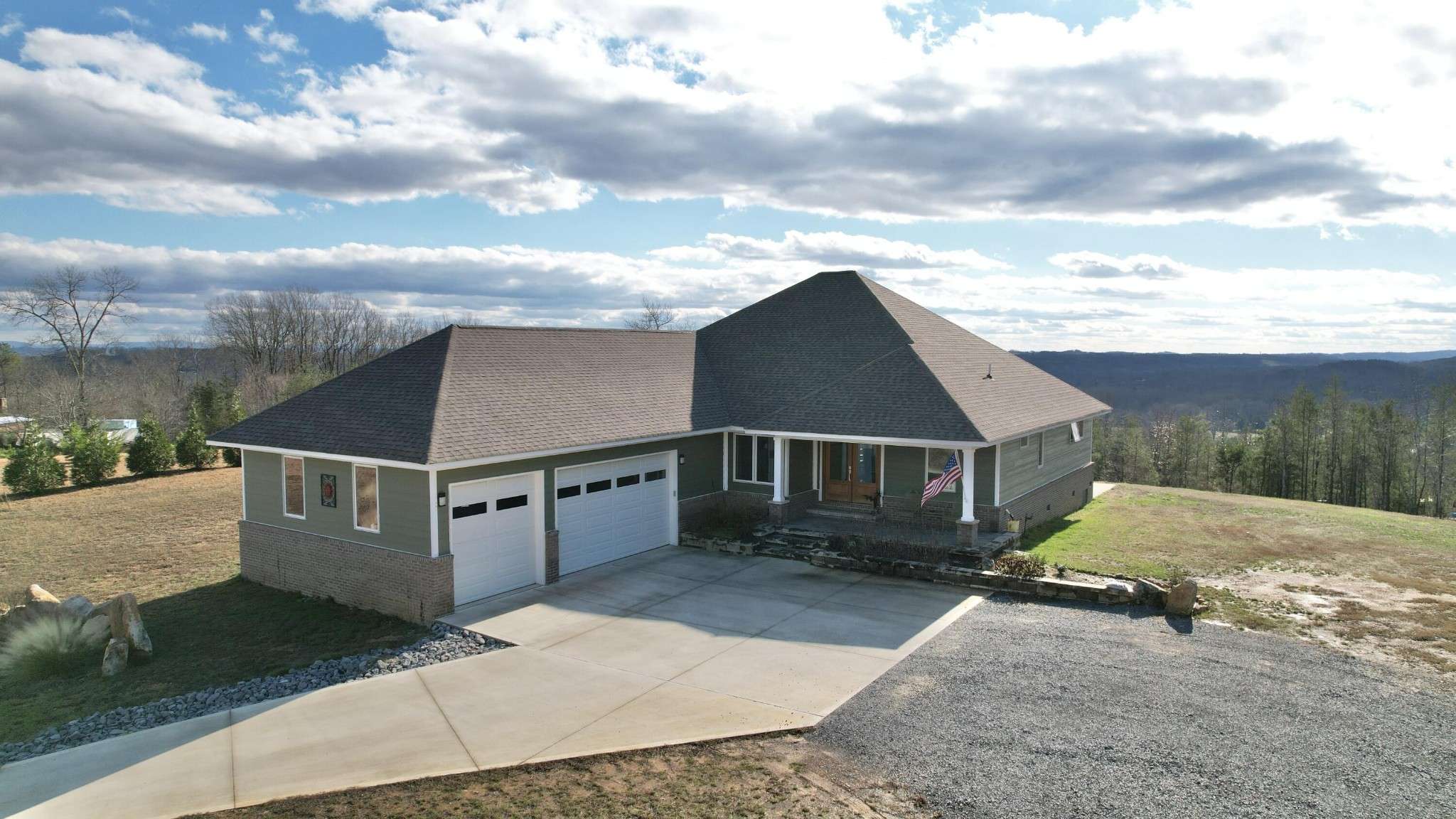 385 Escape Drive,  Evensville,  TN 37332