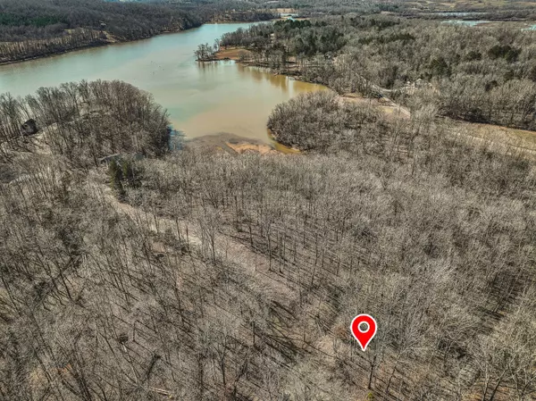 Parsons, TN 38363,0 Fawn Ridge Rd