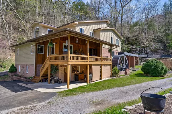 Dowelltown, TN 37059,295 Cave Hollow Rd