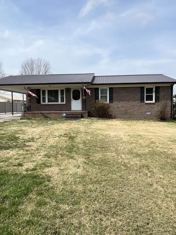 569 Meadowbrook Dr,  Mc Minnville,  TN 37110