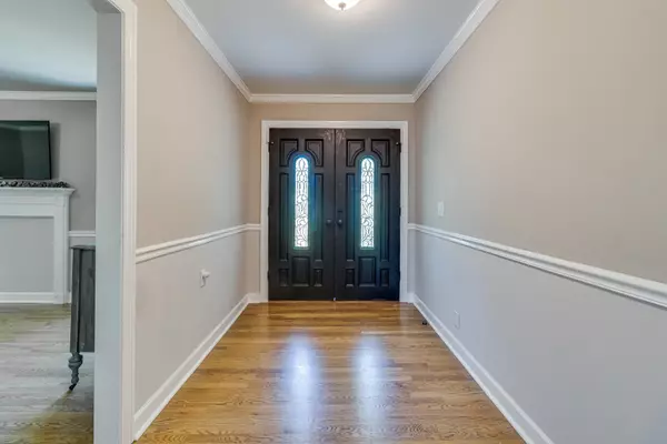 Hendersonville, TN 37075,153 Country Club Dr