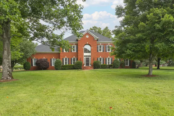 108 Apache Ct, Hendersonville, TN 37075