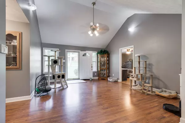 Lewisburg, TN 37091,1401 Fox Ln