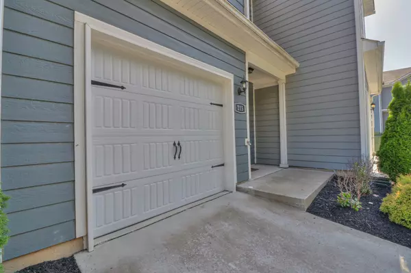 La Vergne, TN 37086,213 David Bolin Dr
