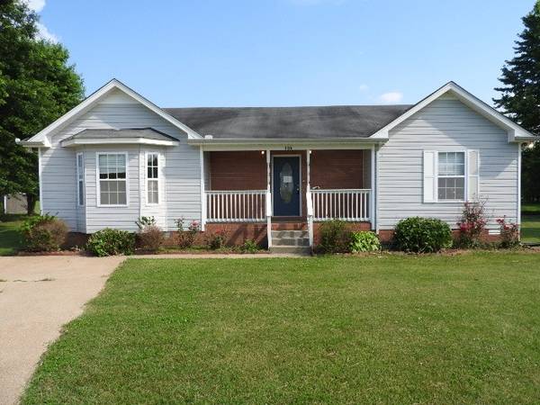 106 Shelby Ct,  Portland,  TN 37148