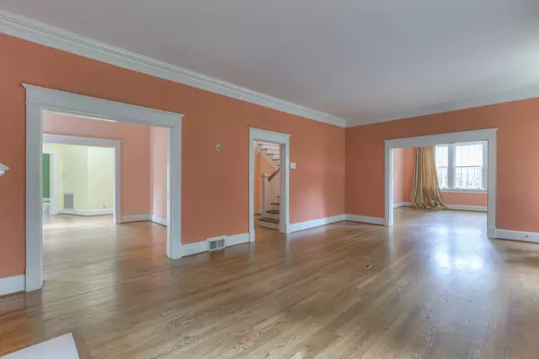 Nashville, TN 37205,3749 Whitland Ave