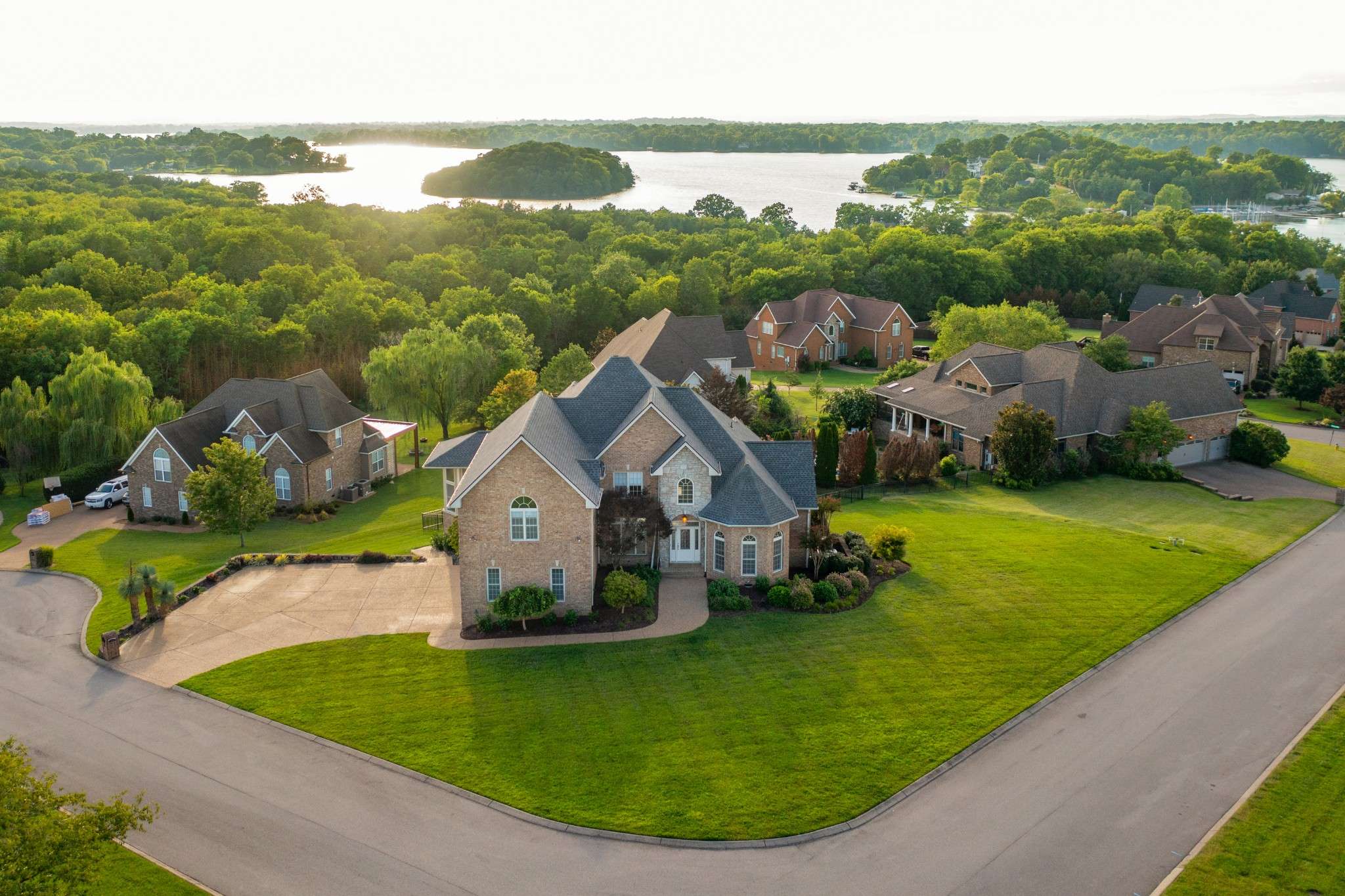 600 Mossy Pt, Mount Juliet, TN 37122