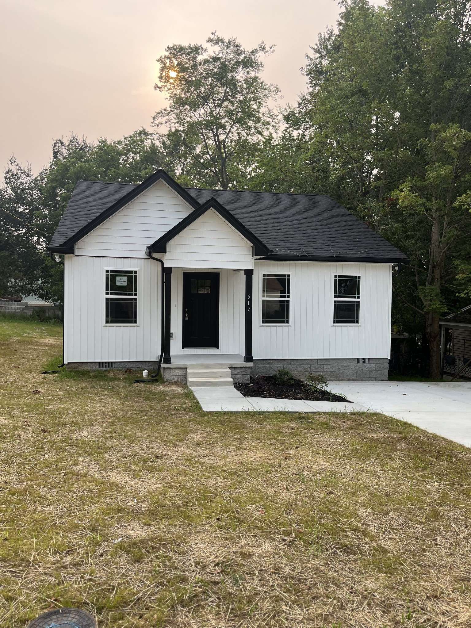 517 Highland St, Springfield, TN 37172