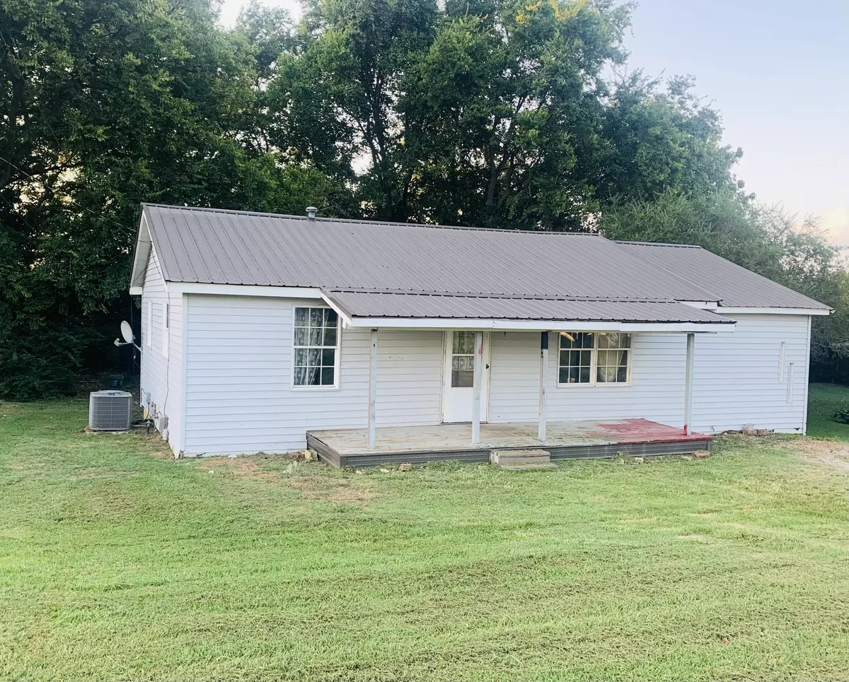 Winchester, TN 37398,107 Sipes St