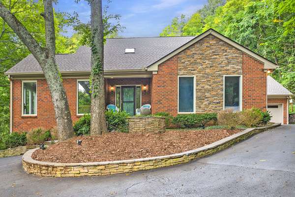 1008 Deep Woods Trl,  Brentwood,  TN 37027