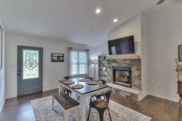 Winchester, TN 37398,225 Golf Shores Dr