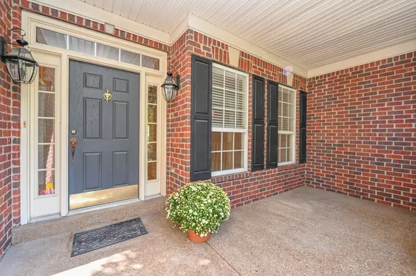 Hendersonville, TN 37075,243 Spy Glass Way