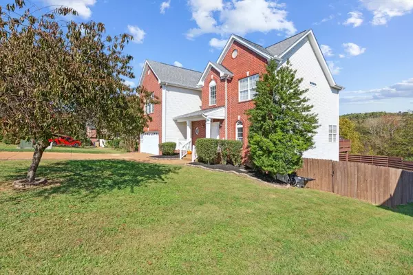 Goodlettsville, TN 37072,883 Loretta Dr