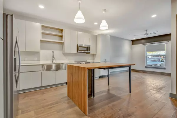 Nashville, TN 37203,1260 Martin St #205