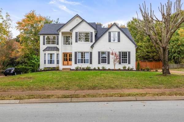 391 Dandridge Dr,  Franklin,  TN 37067